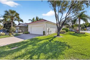 8074 Bellafiore Way, Boynton Beach, FL 33472 - MLS#R11138004