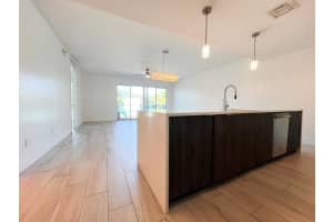 1 S Palmway 202, Lake Worth Beach, FL 33460 - MLS#R11138016