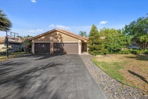 5434 Nw 87th Terrace Coral Springs, FL 33067 - Off Market