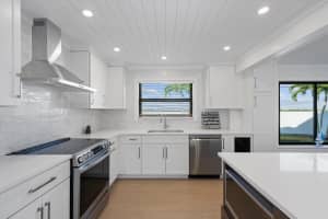 481 N Juno Lane, Juno Beach, FL 33408 - MLS#R11138025