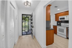 10 Southport Lane, Boynton Beach, FL 33436 - MLS#R11138034