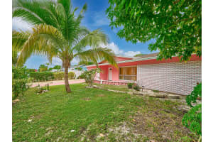 1010 S B Street, Lake Worth Beach, FL 33460 - MLS#R11138075