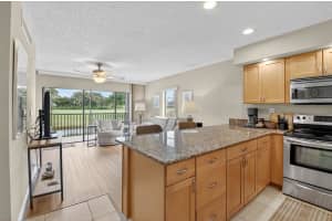 451 Greensward Lane, Delray Beach, FL 33445 - MLS#R11138090