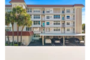 920 Dogwood Drive, Delray Beach, FL 33483 - MLS#R11138103