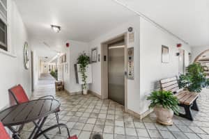 920 Dogwood Drive 263, Delray Beach, FL 33483 - MLS#R11138103