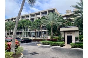 1830 Embassy Drive 412, West Palm Beach, FL 33401 - MLS#R11138127