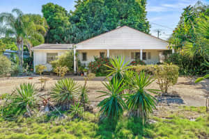 330 Marlborough Place, West Palm Beach, FL 33405 Sold 11/25/25