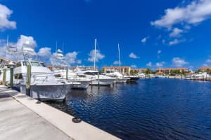 2401 Marina Isle Way, Jupiter, FL 33477 - MLS#R11138132