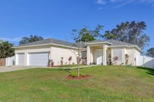 2513 SW Calder Street, Port Saint Lucie, FL 34953 - MLS#R11138134