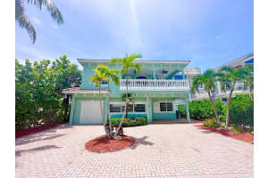 330 E 25th, Riviera Beach, FL 33404 Sold 11/07/25