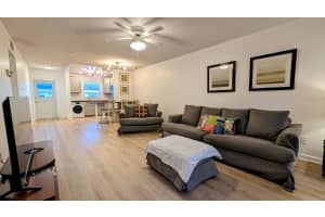 2950 SE Ocean Boulevard 5-2, Stuart, FL 34996 - MLS#R11138189