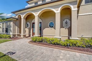 5811 Blue Bonnet Court, Port Saint Lucie, FL 34986 - MLS#R11138191