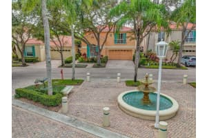 14 Via Del Corso, Palm Beach Gardens, FL 33418 - MLS#R11138206