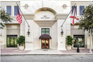 201 S Narcissus Avenue 1002, West Palm Beach, FL 33401 - MLS#R11138275