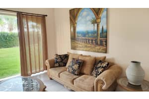 35 Harbour Isle Drive 104, Fort Pierce, FL 34949 - MLS#R11138280