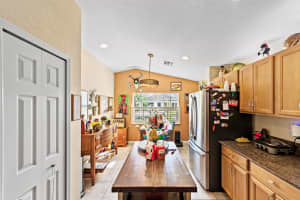 661 SE 25th Drive, Okeechobee, FL 34974 - MLS#R11138293