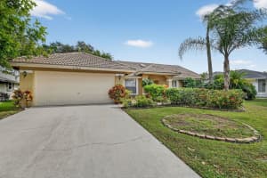1762 Primrose Lane, Wellington, FL 33414 - MLS#R11138321
