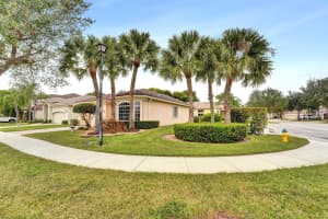 19405 SW 67th Street, Pembroke Pines, FL 33332 - MLS#R11138337