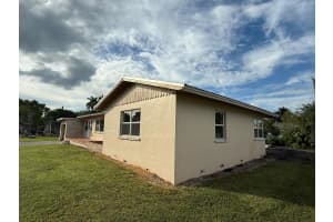 217 NW Ave E E, Belle Glade, FL 33430 - MLS#R11138397