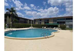 400 Village Green Circle, Palm Springs, FL 33461 - MLS#R11138425