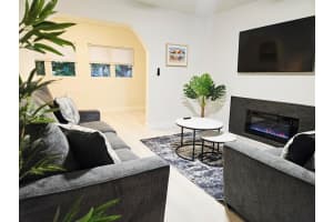 719 Briggs Street, West Palm Beach, Fl 33405, West Palm Beach