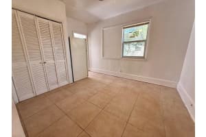 926 33rd Street, West Palm Beach, FL 33407 - MLS#R11138437