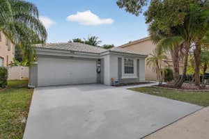 1475 Running Oak Lane, Royal Palm Beach, FL 33411 - MLS#R11138464
