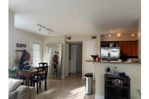 1020 Crystal Way A, Delray Beach, FL 33444 - MLS#R11138496