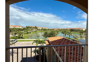 33 Harobur Isle Drive W 304, Fort Pierce, FL 34949 - MLS#R11138520