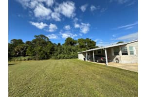 302 Tropical Isles Circle Circle, Fort Pierce, FL 34982 - MLS#R11138534