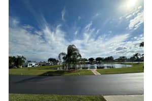 302 Tropical Isles Circle Circle, Fort Pierce, FL 34982 - MLS#R11138534