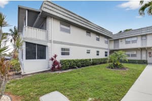 212 Monaco Way E, Delray Beach, FL 33446 - MLS#R11138597