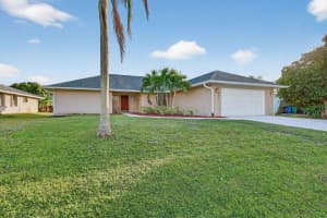 844 SE Celtic Avenue, Port Saint Lucie, FL 34983 Sold 12/15/25
