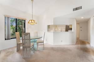 22 Via De Casas Sur 102, Boynton Beach, FL 33426 Sold 12/29/25