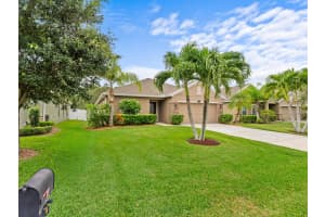 8061 Westfield Circle, Vero Beach, FL 32966 - MLS#R11138628