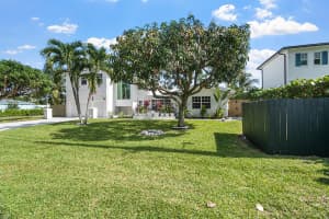 5798 NE 7th Avenue, Boca Raton, FL 33487 - MLS#R11138629