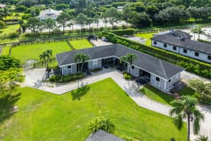 2080 Canter Way Barn, Wellington, FL 33414 - MLS#R11138638