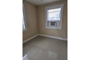 547 4th Street, Riviera Beach, FL 33404 - MLS#R11138643