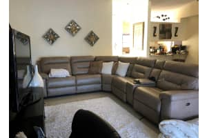 51 Mayfair Lane, Boynton Beach, FL 33426 - MLS#R11138660