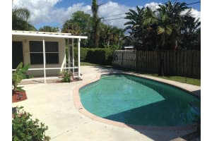 2098 NE 4th Court, Boca Raton, FL 33431 Sold 12/29/25