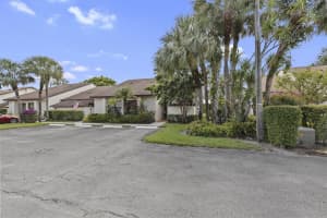 3646 English Road D Lake Worth, FL 33467 - Off Market