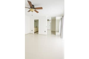 728 Mill Valley Place, West Palm Beach, FL 33409 - MLS#R11138689