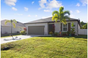 514 SW Kabot Avenue, Port Saint Lucie, FL 34953 - MLS#R11138699