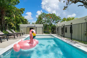 828 35th Street, West Palm Beach, FL 33407 - MLS#R11138713