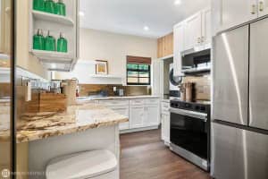 828 35th Street, West Palm Beach, FL 33407 - MLS#R11138713