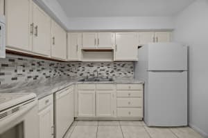 9905 Pineapple Tree Drive 210, Boynton Beach, FL 33436 - MLS#R11138721