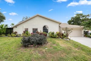 10933 Stafford Circle, Boynton Beach, FL 33436 - MLS#R11138738