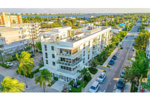 117 Lake Avenue 401, Lake Worth Beach, FL 33460 - MLS#R11138775