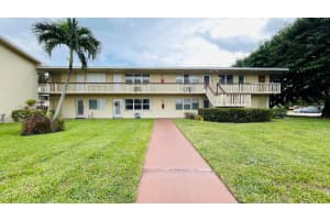 138 Salisbury F, West Palm Beach, Fl 33417, West Palm Beach