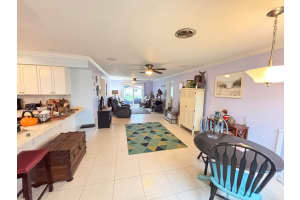 5140 65th Street, Vero Beach, FL 32967 - MLS#R11138807